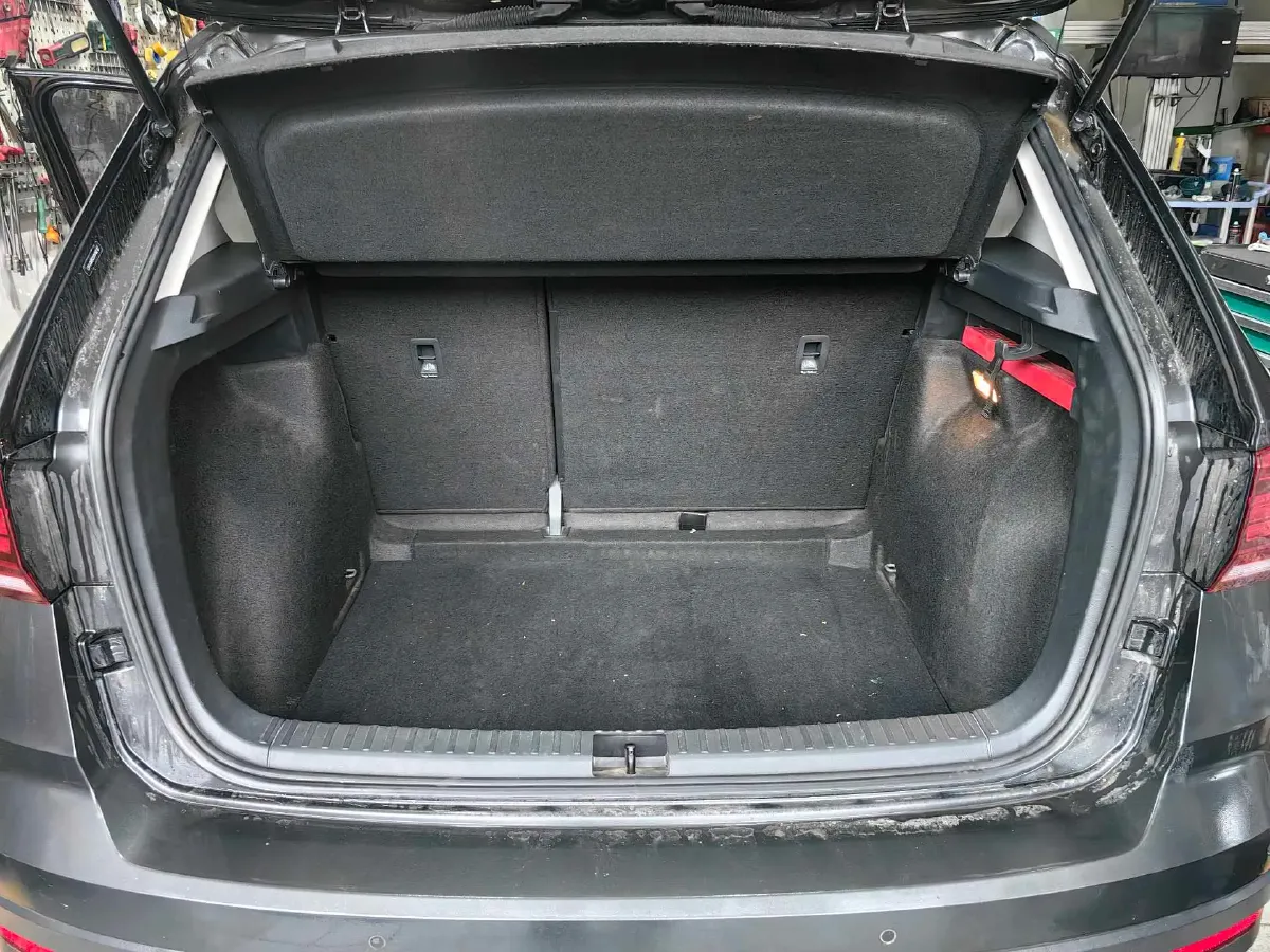 2019 MINI MINI 1.5T 102HP L3 7DCT,autocango,china used car exporter,china ev exporter,chinese used car exporter,chinese used ev exporter