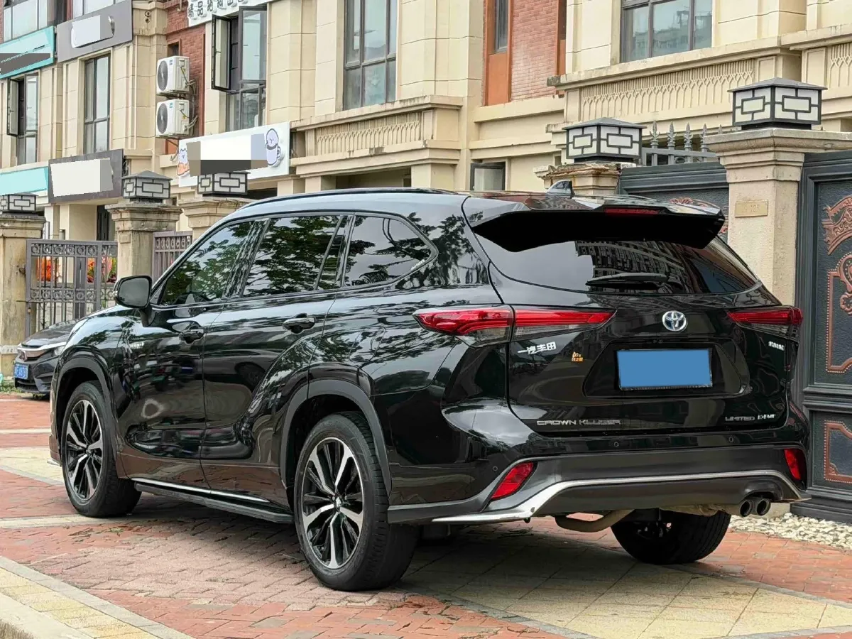 2022 Toyota Crown Kluger 2.5L 192HP L4 E-CVT Hybrid,autocango,china used car exporter,china ev exporter,chinese used car exporter,chinese used ev exporter