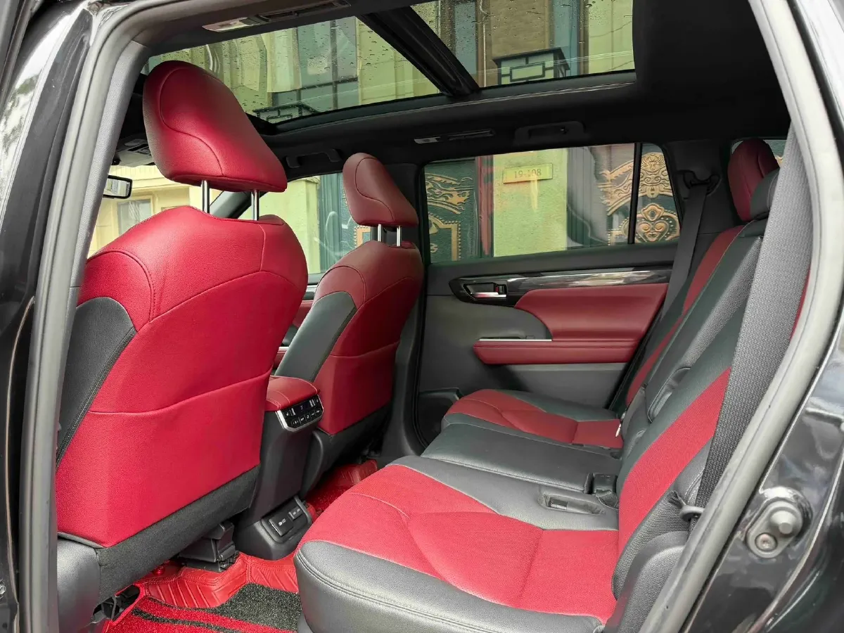 2022 Toyota Crown Kluger 2.5L 192HP L4 E-CVT Hybrid,autocango,china used car exporter,china ev exporter,chinese used car exporter,chinese used ev exporter