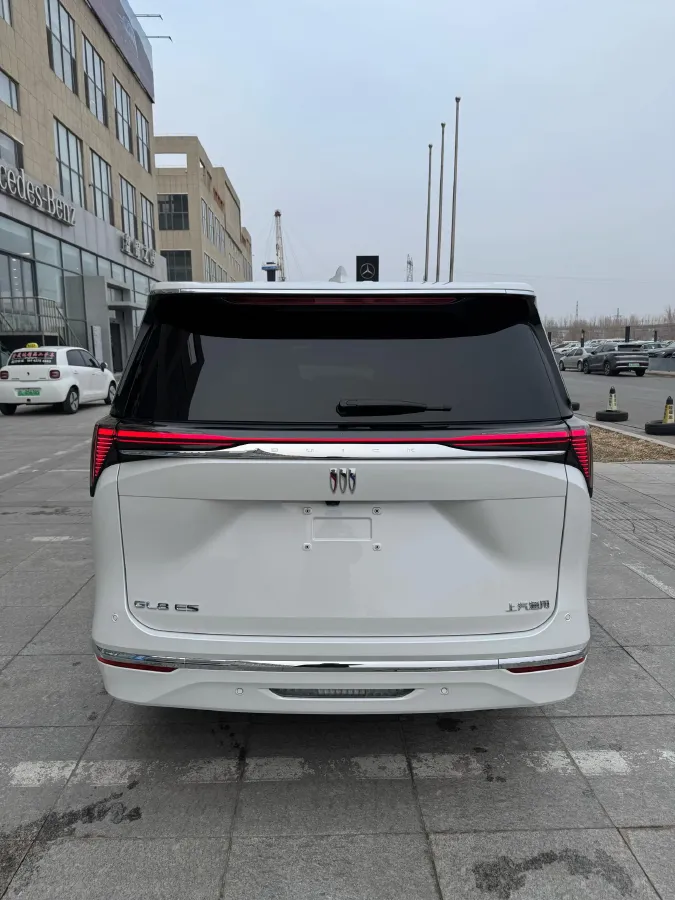 2025 Buick GL8 2.0T 237HP L4 9AT,autocango,china used car exporter,china ev exporter,chinese used car exporter,chinese used ev exporter