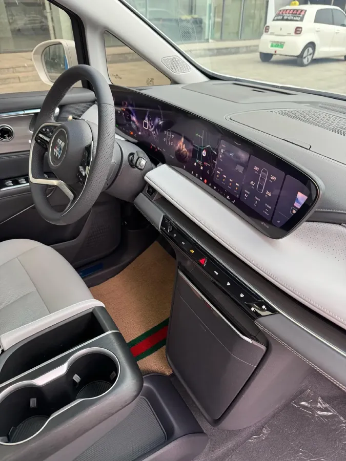 2025 Buick GL8 2.0T 237HP L4 9AT,autocango,china used car exporter,china ev exporter,chinese used car exporter,chinese used ev exporter