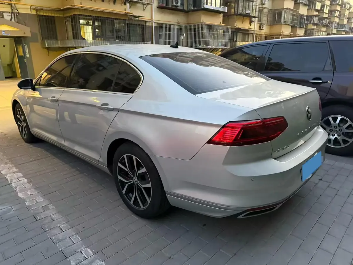 2020 Volkswagen Magotan 2.0T 186HP L4 7DCT,autocango,china used car exporter,china ev exporter,chinese used car exporter,chinese used ev exporter