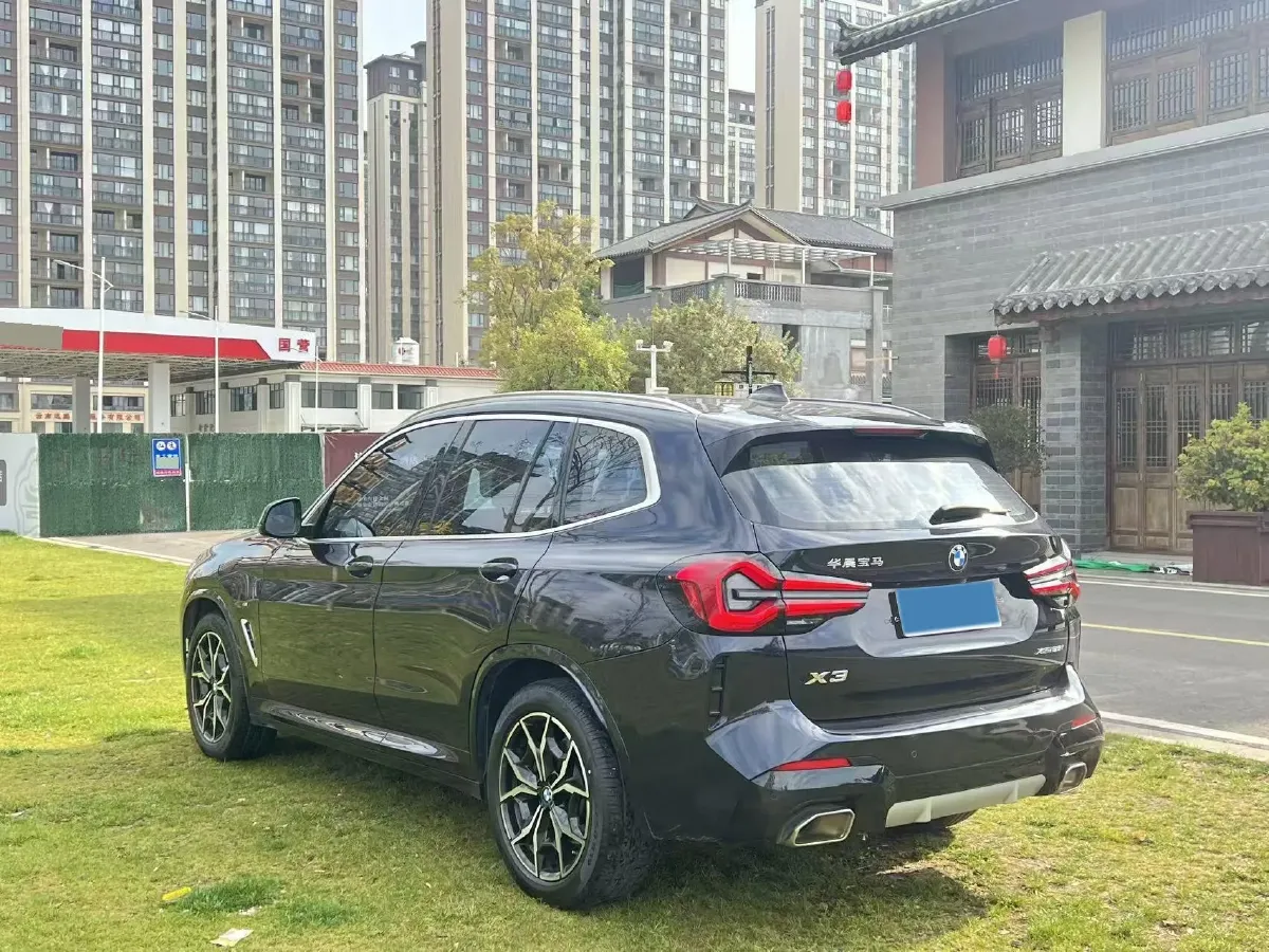 2022 BMW X3 2.0T 184HP L4 8AT,autocango,china used car exporter,china ev exporter,chinese used car exporter,chinese used ev exporter