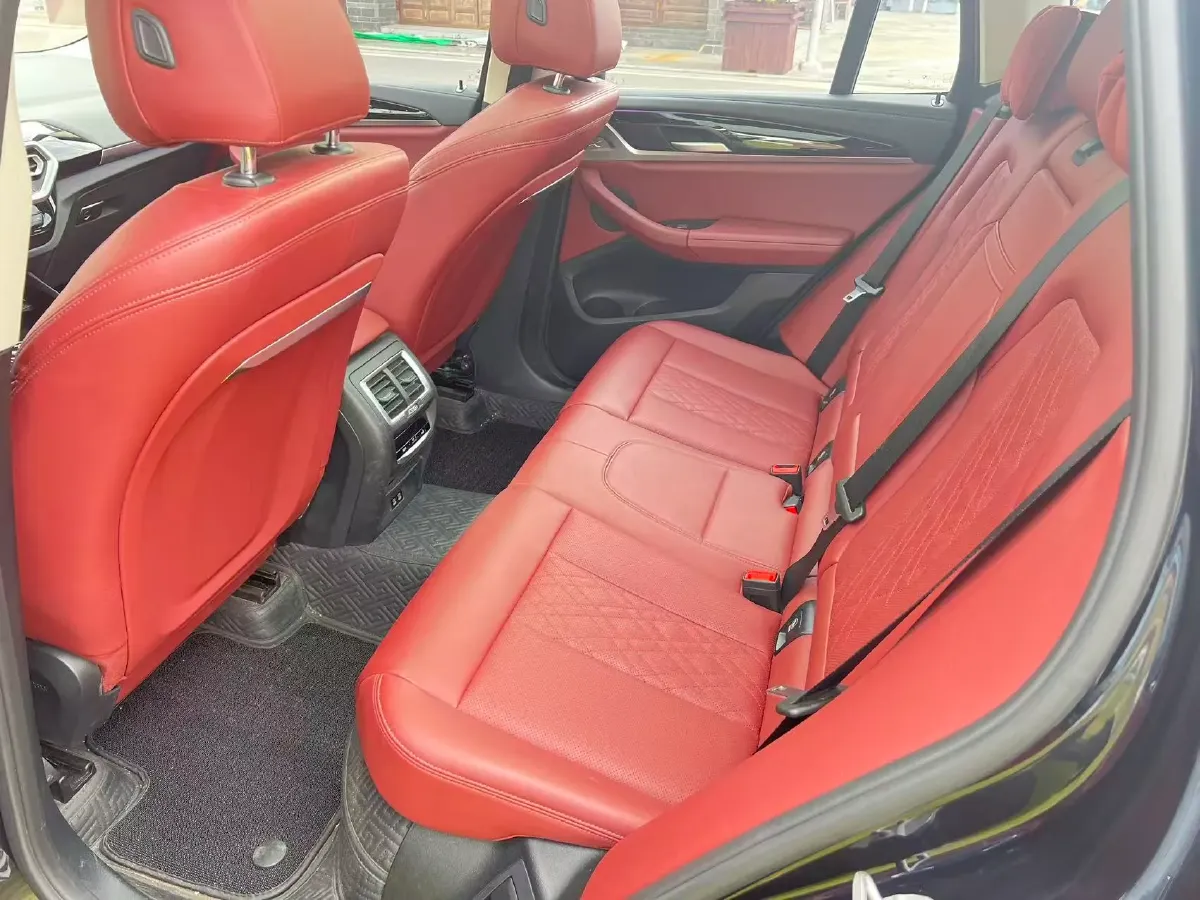 2022 BMW X3 2.0T 184HP L4 8AT,autocango,china used car exporter,china ev exporter,chinese used car exporter,chinese used ev exporter