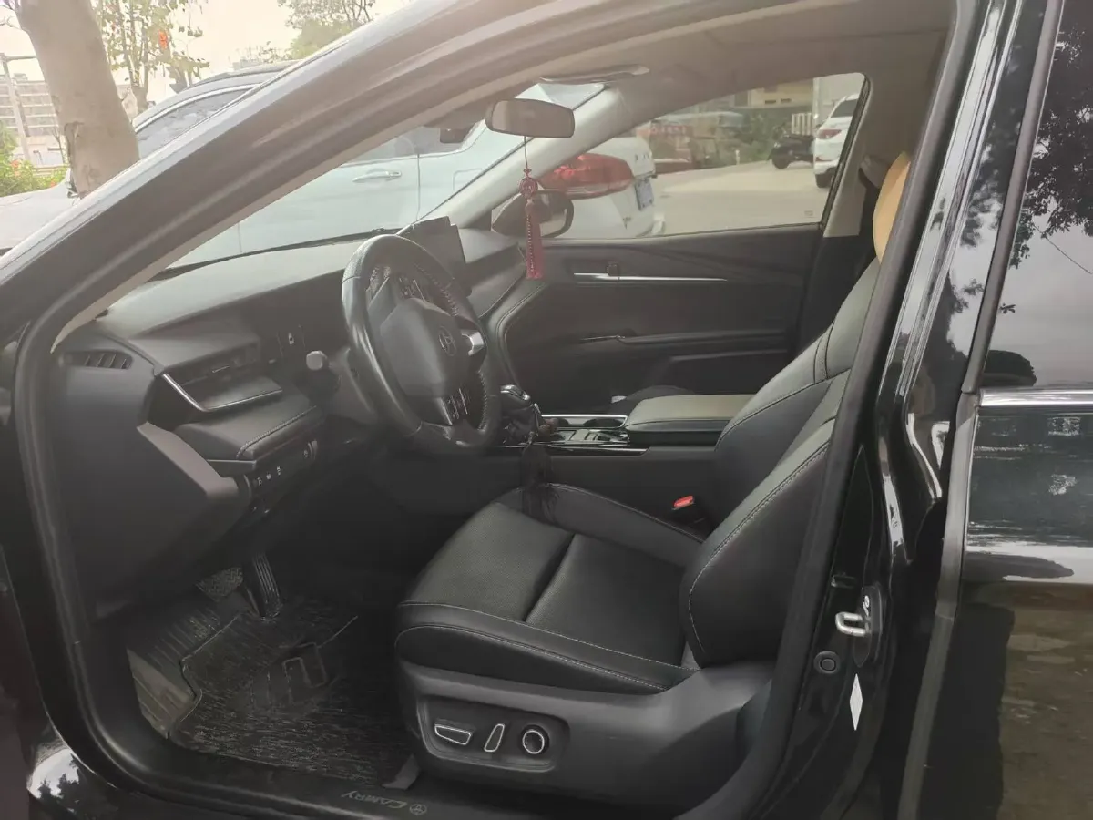 2024 Toyota Camry 2.0L 173HP L4 CVT,autocango,china used car exporter,china ev exporter,chinese used car exporter,chinese used ev exporter