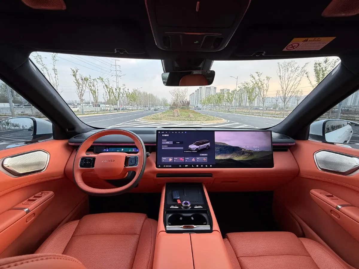2025 LYNK&CO 900 1.5T 190HP L4 3DHT PHEV 43.3KWH,autocango,china used car exporter,china ev exporter,chinese used car exporter,chinese used ev exporter