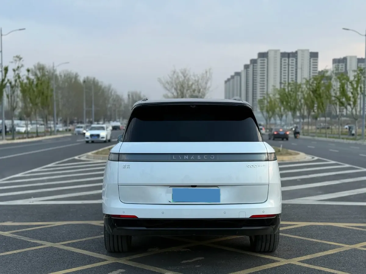 2025 LYNK&CO 900 1.5T 190HP L4 3DHT PHEV 43.3KWH,autocango,china used car exporter,china ev exporter,chinese used car exporter,chinese used ev exporter