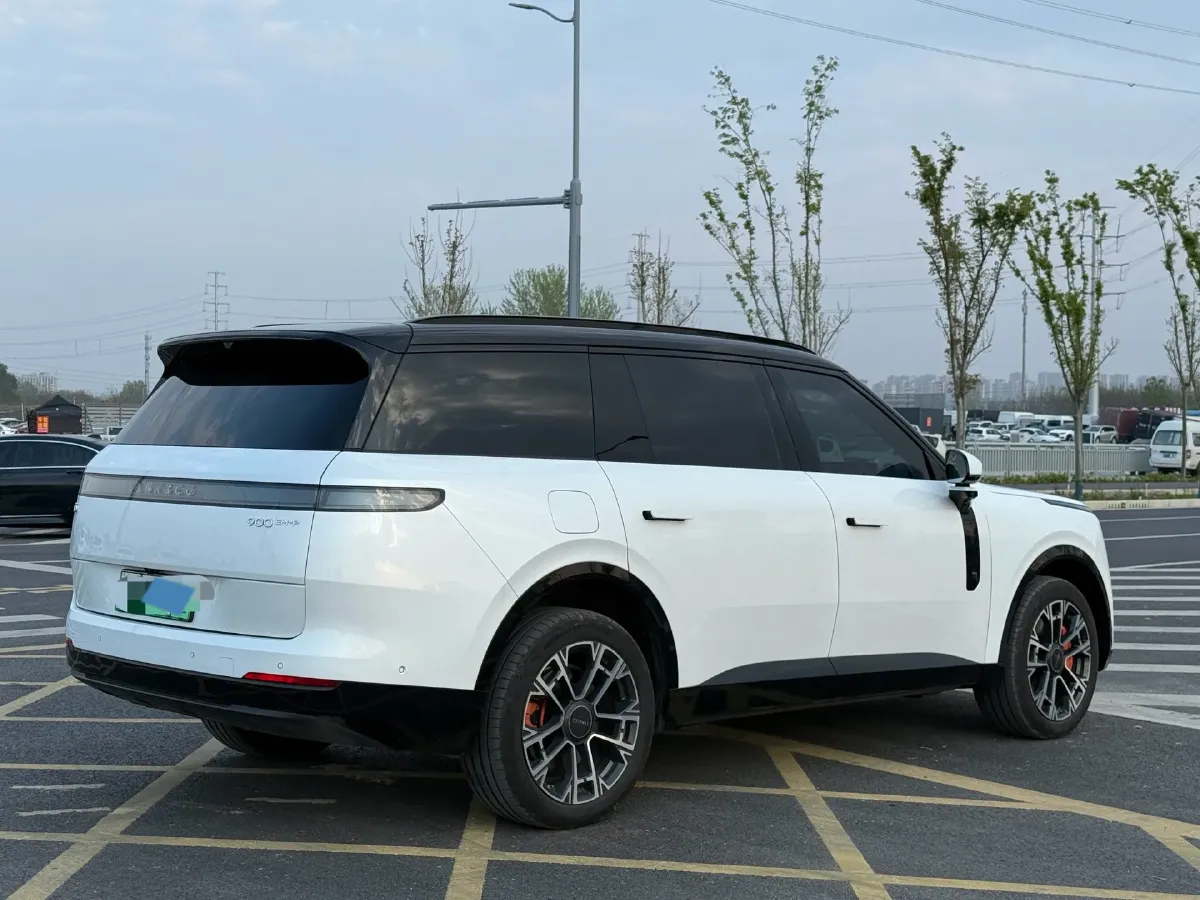 2025 LYNK&CO 900 1.5T 190HP L4 3DHT PHEV 43.3KWH,autocango,china used car exporter,china ev exporter,chinese used car exporter,chinese used ev exporter