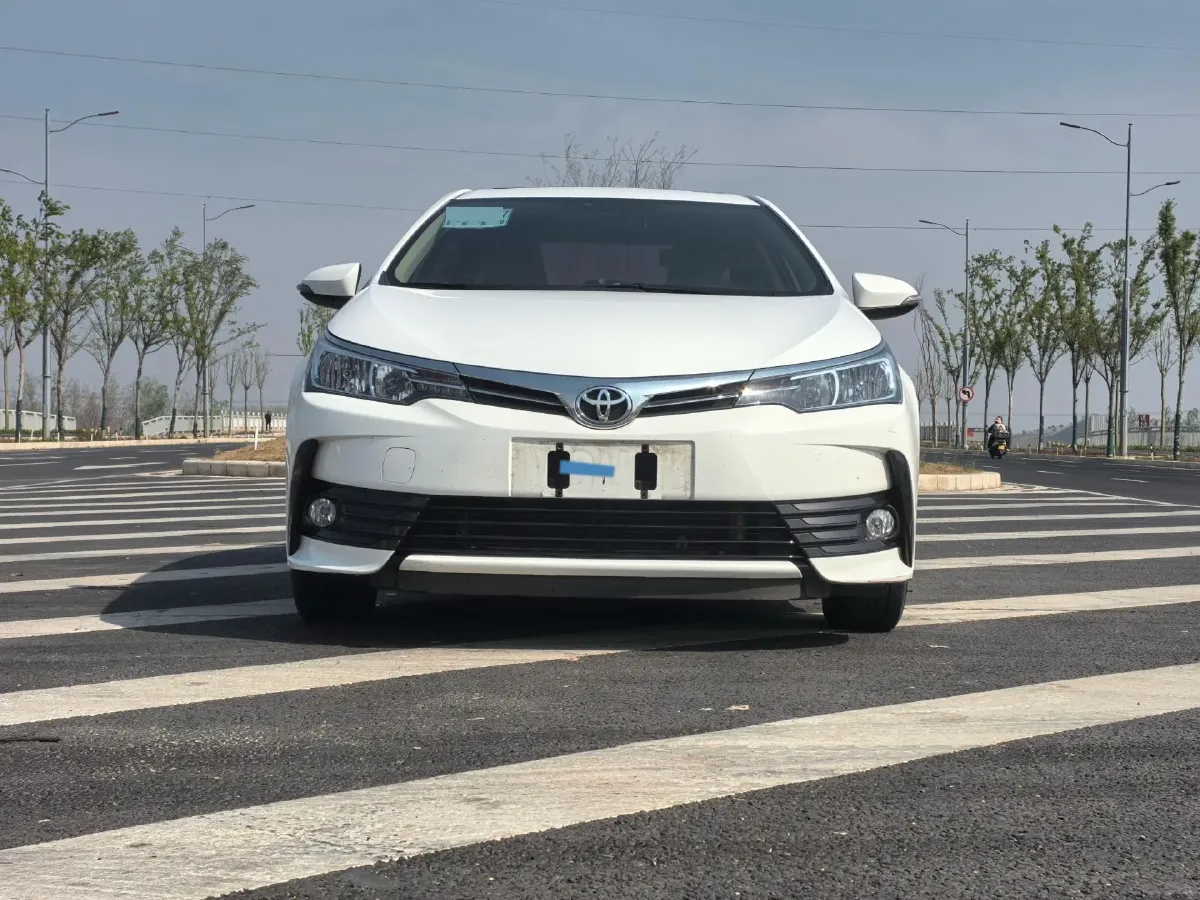 2017 Toyota Corolla 1.2T 116HP L4 CVT,autocango,china used car exporter,china ev exporter,chinese used car exporter,chinese used ev exporter