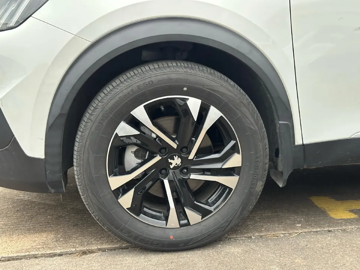 2022 Peugeot 2008 1.2T 136HP L3 6DCT,autocango,china used car exporter,china ev exporter,chinese used car exporter,chinese used ev exporter