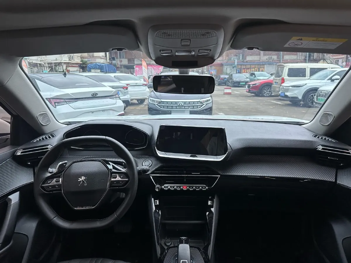 2022 Peugeot 2008 1.2T 136HP L3 6DCT,autocango,china used car exporter,china ev exporter,chinese used car exporter,chinese used ev exporter