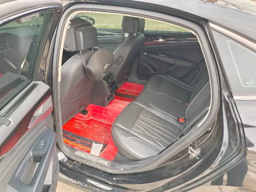 2023 Volkswagen Passat 2.0T 186HP L4 7DCT,autocango,china used car exporter,china ev exporter,chinese used car exporter,chinese used ev exporter