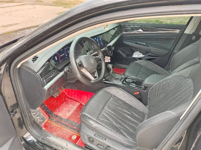 2023 Volkswagen Passat 2.0T 186HP L4 7DCT,autocango,china used car exporter,china ev exporter,chinese used car exporter,chinese used ev exporter