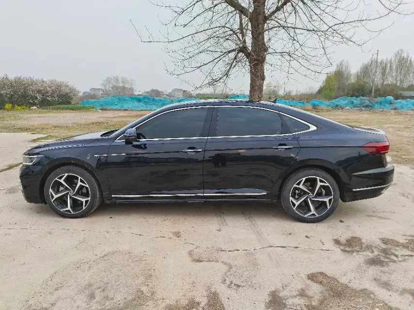 2023 Volkswagen Passat 2.0T 186HP L4 7DCT,autocango,china used car exporter,china ev exporter,chinese used car exporter,chinese used ev exporter