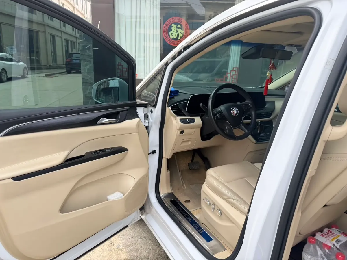 2023 Buick GL8 2.0T 237HP L4 9AT,autocango,china used car exporter,china ev exporter,chinese used car exporter,chinese used ev exporter