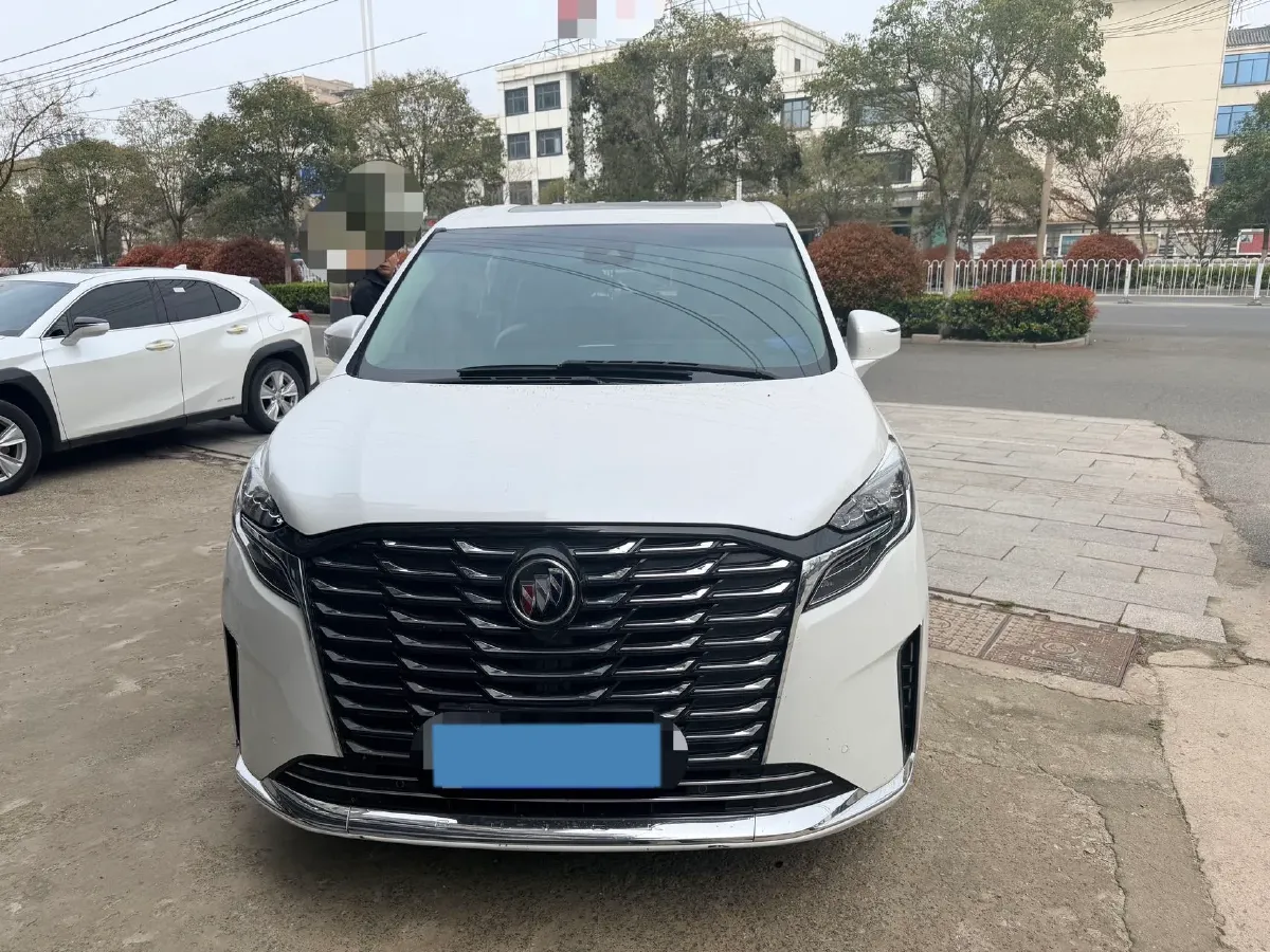 2023 Buick GL8 2.0T 237HP L4 9AT,autocango,china used car exporter,china ev exporter,chinese used car exporter,chinese used ev exporter
