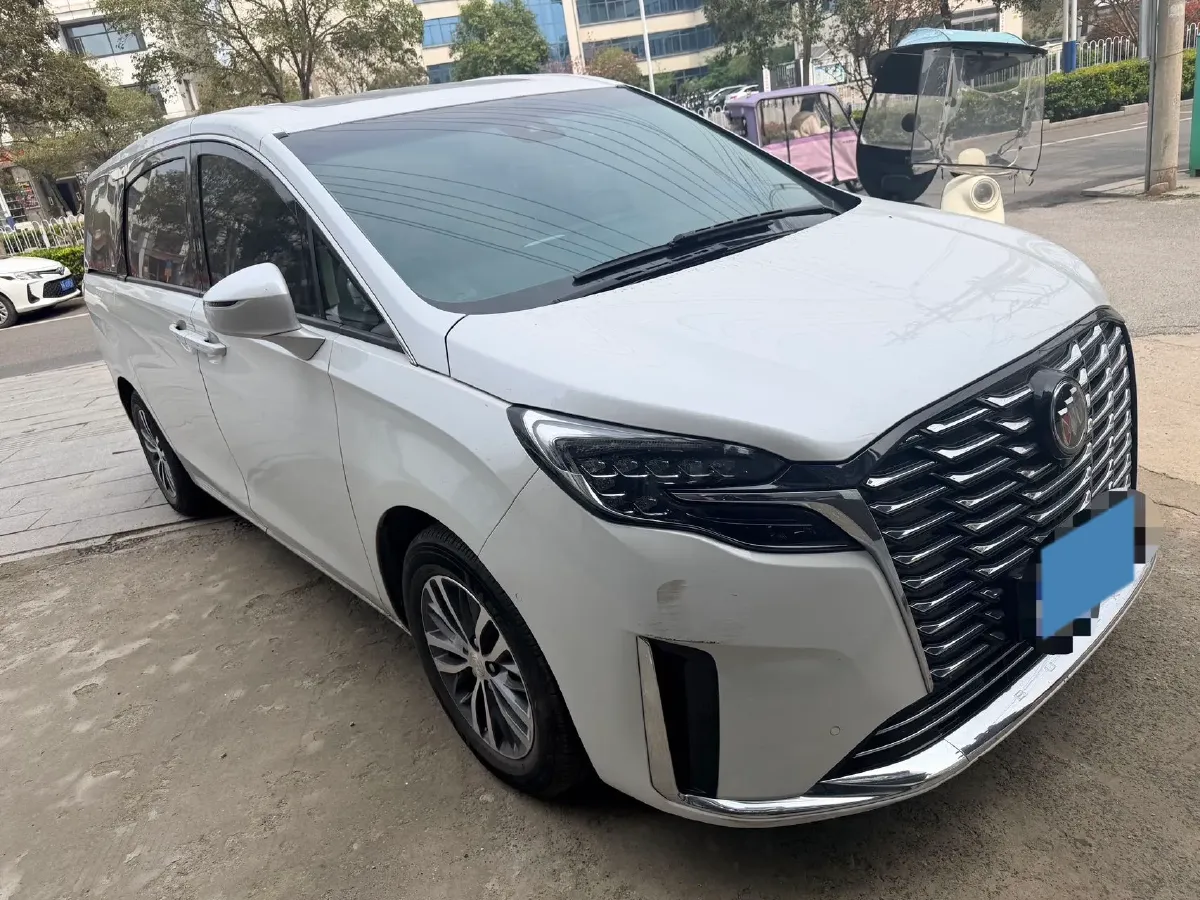 2023 Buick GL8 2.0T 237HP L4 9AT,autocango,china used car exporter,china ev exporter,chinese used car exporter,chinese used ev exporter