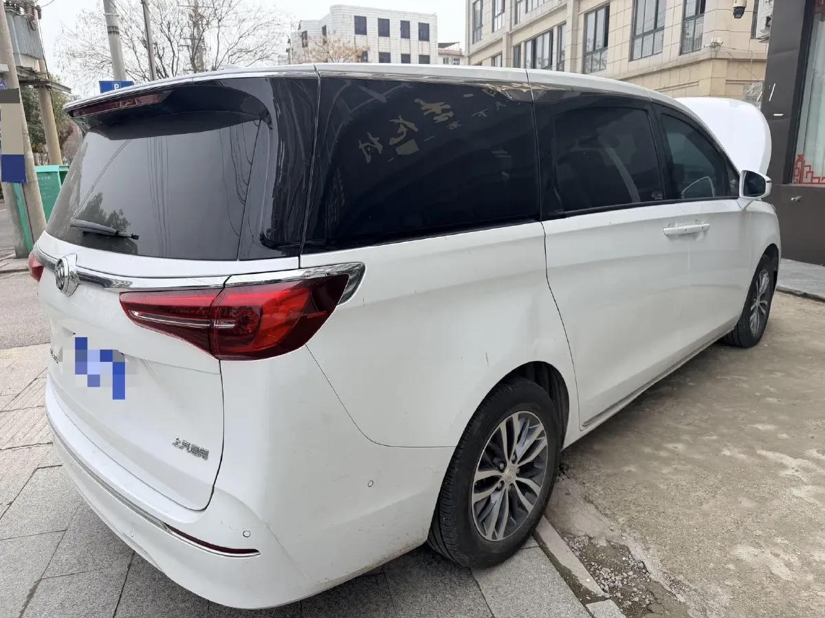 2023 Buick GL8 2.0T 237HP L4 9AT,autocango,china used car exporter,china ev exporter,chinese used car exporter,chinese used ev exporter