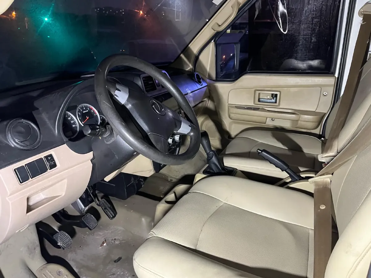 2018 DongFeng DFSK C37 1.5L 112HP L4 5MT,autocango,china used car exporter,china ev exporter,chinese used car exporter,chinese used ev exporter