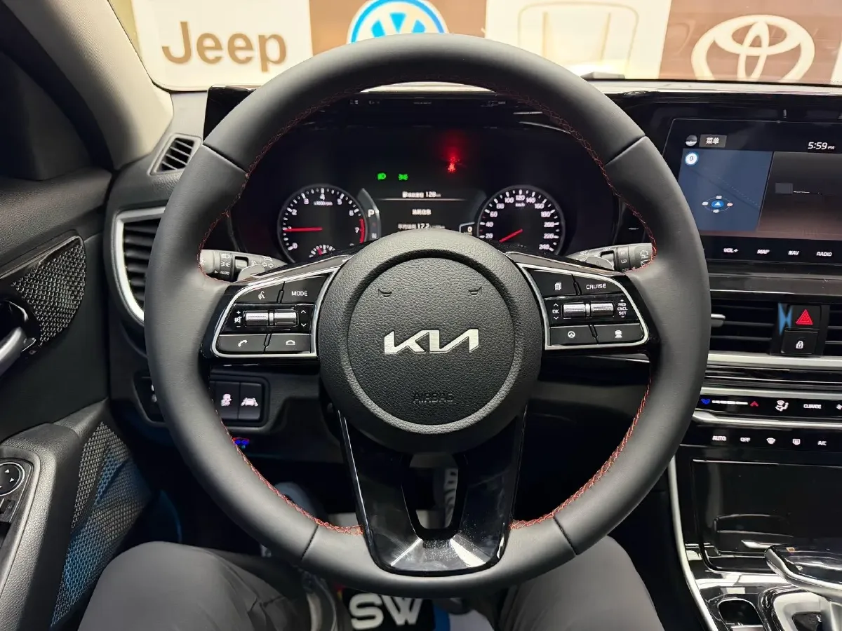 2021 Kia KX3 1.5L 115HP L4 CVT,autocango,china used car exporter,china ev exporter,chinese used car exporter,chinese used ev exporter
