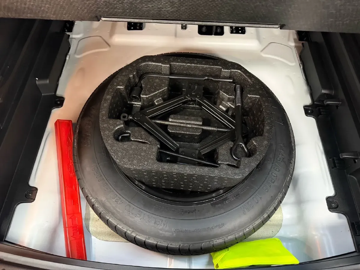 2021 Kia KX3 1.5L 115HP L4 CVT,autocango,china used car exporter,china ev exporter,chinese used car exporter,chinese used ev exporter