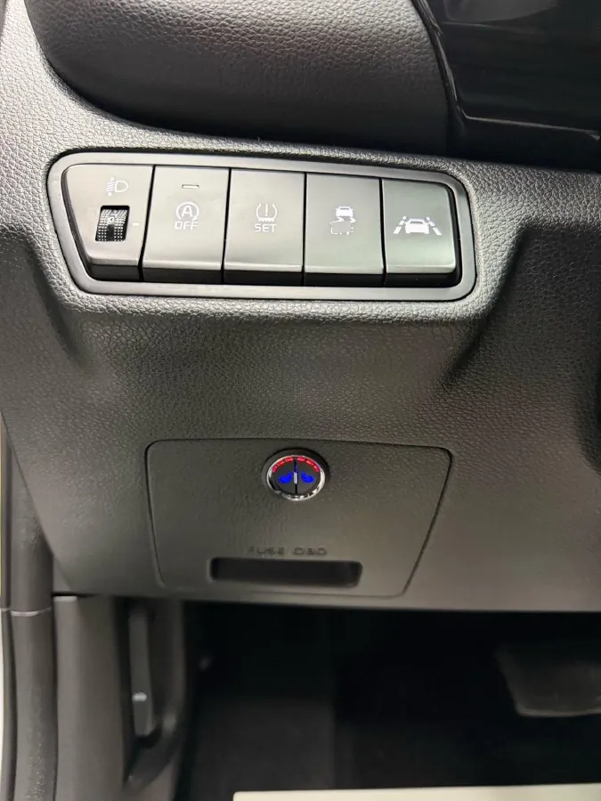 2021 Kia KX3 1.5L 115HP L4 CVT,autocango,china used car exporter,china ev exporter,chinese used car exporter,chinese used ev exporter