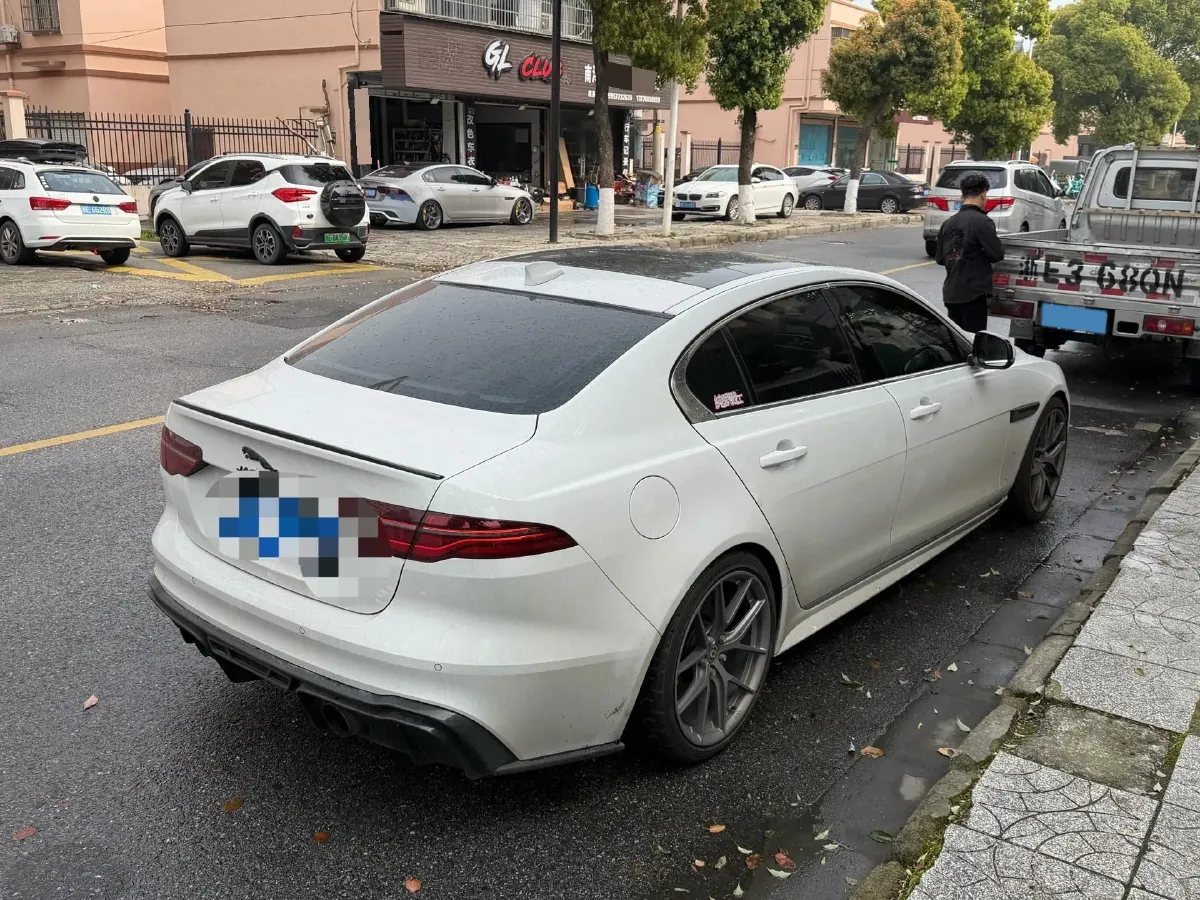 2022 Jaguar XEL 2.0T 250HP L4 8AT,autocango,china used car exporter,china ev exporter,chinese used car exporter,chinese used ev exporter