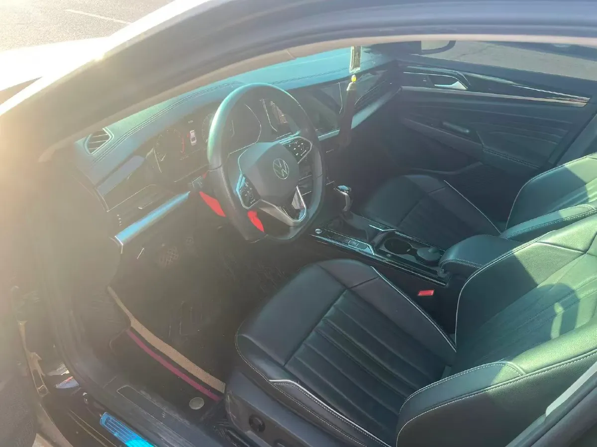 2023 Volkswagen Passat 2.0T 186HP L4 7DCT,autocango,china used car exporter,china ev exporter,chinese used car exporter,chinese used ev exporter