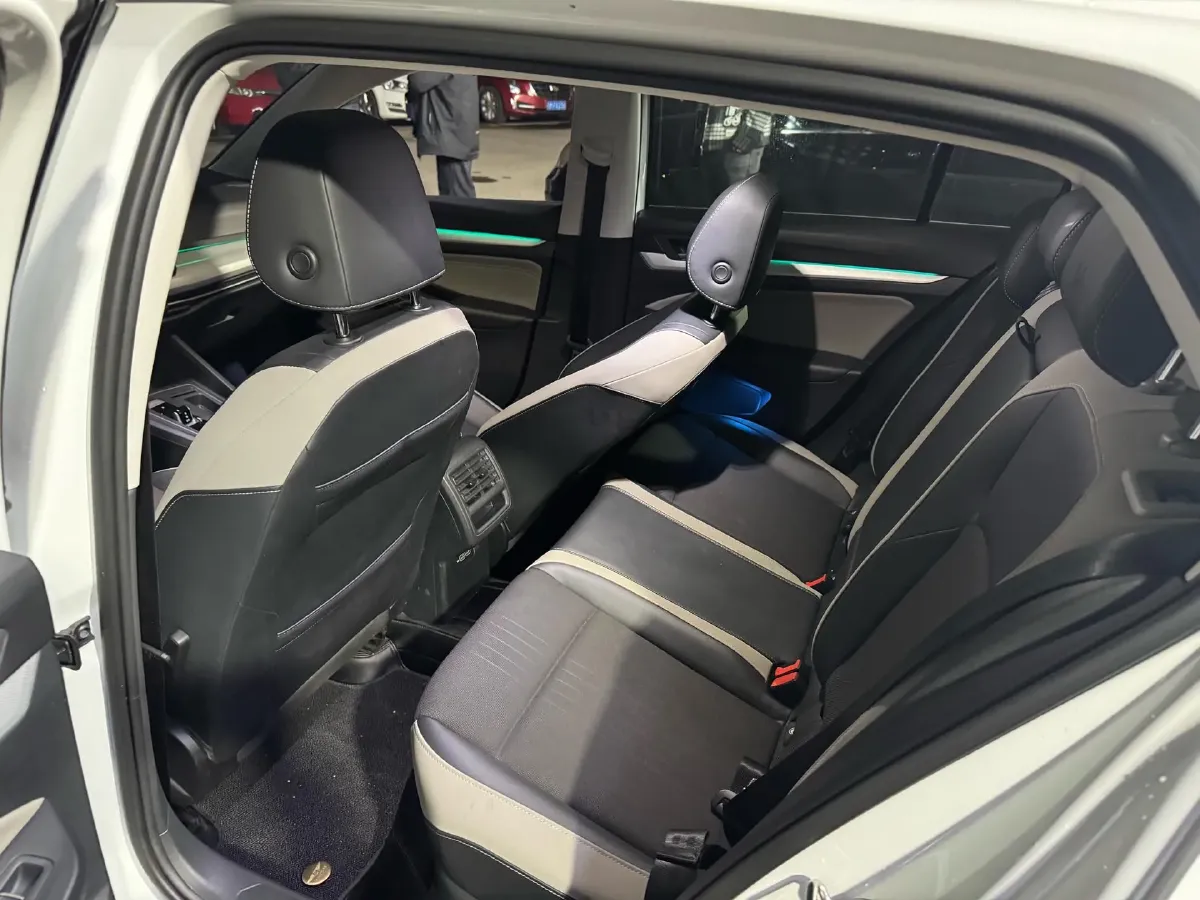 2021 Volkswagen Golf 1.4T 150HP L4 7DCT,autocango,china used car exporter,china ev exporter,chinese used car exporter,chinese used ev exporter