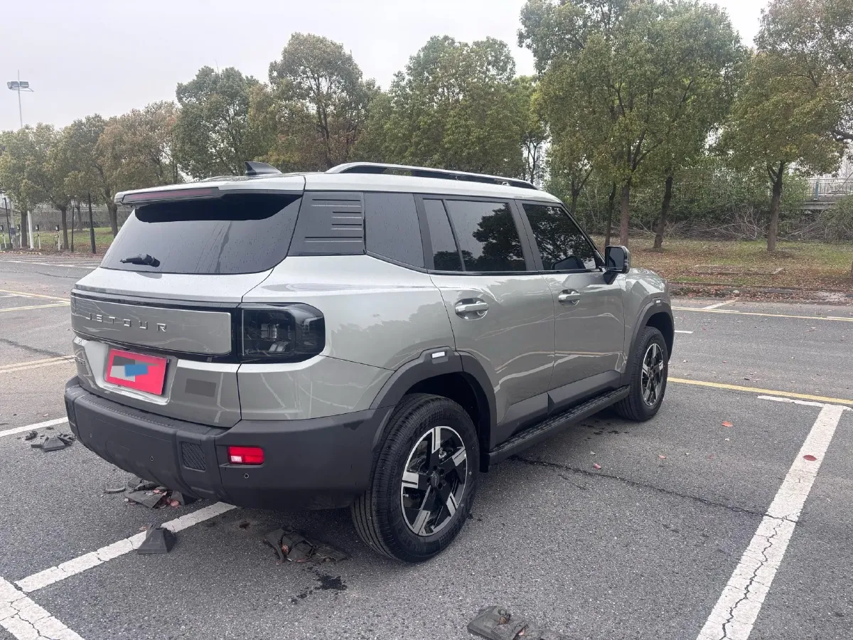 2025 Jetour Traveller 1.5T 184HP L4 7DCT,autocango,china used car exporter,china ev exporter,chinese used car exporter,chinese used ev exporter