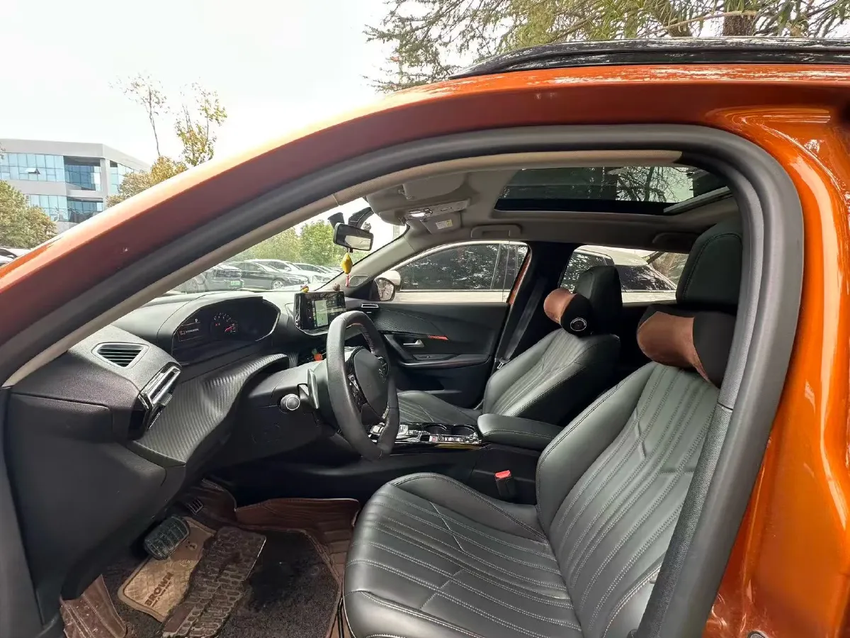 2022 Peugeot 2008 1.2T 136HP L3 6DCT,autocango,china used car exporter,china ev exporter,chinese used car exporter,chinese used ev exporter