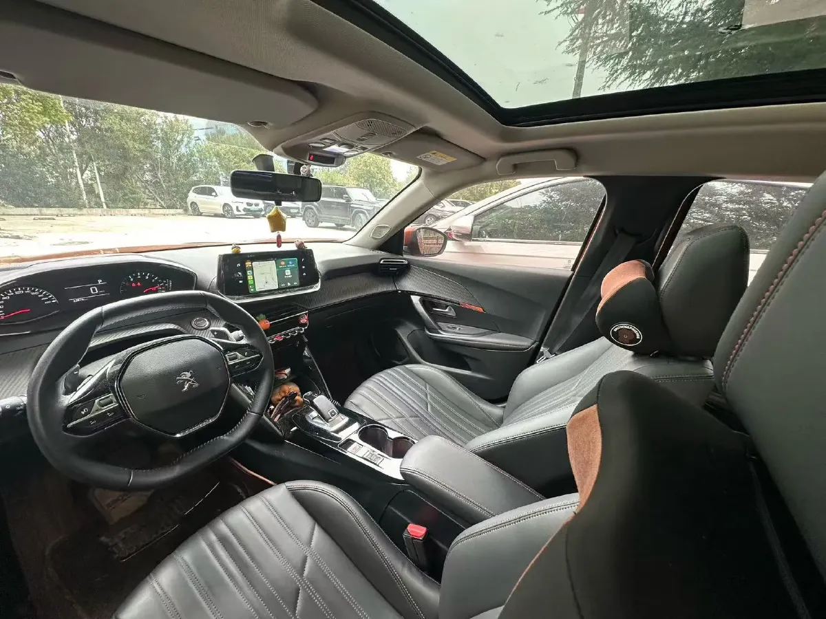 2022 Peugeot 2008 1.2T 136HP L3 6DCT,autocango,china used car exporter,china ev exporter,chinese used car exporter,chinese used ev exporter