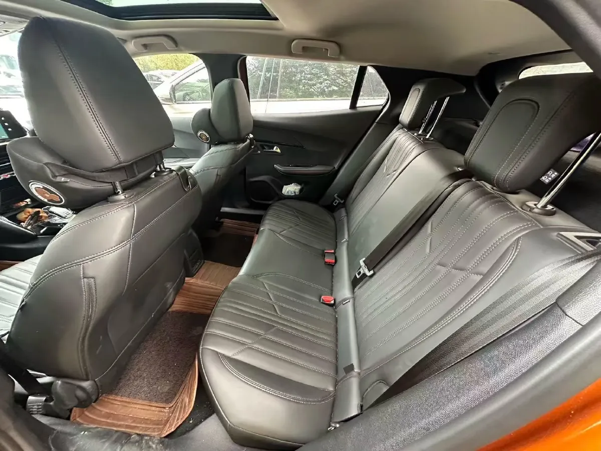 2022 Peugeot 2008 1.2T 136HP L3 6DCT,autocango,china used car exporter,china ev exporter,chinese used car exporter,chinese used ev exporter