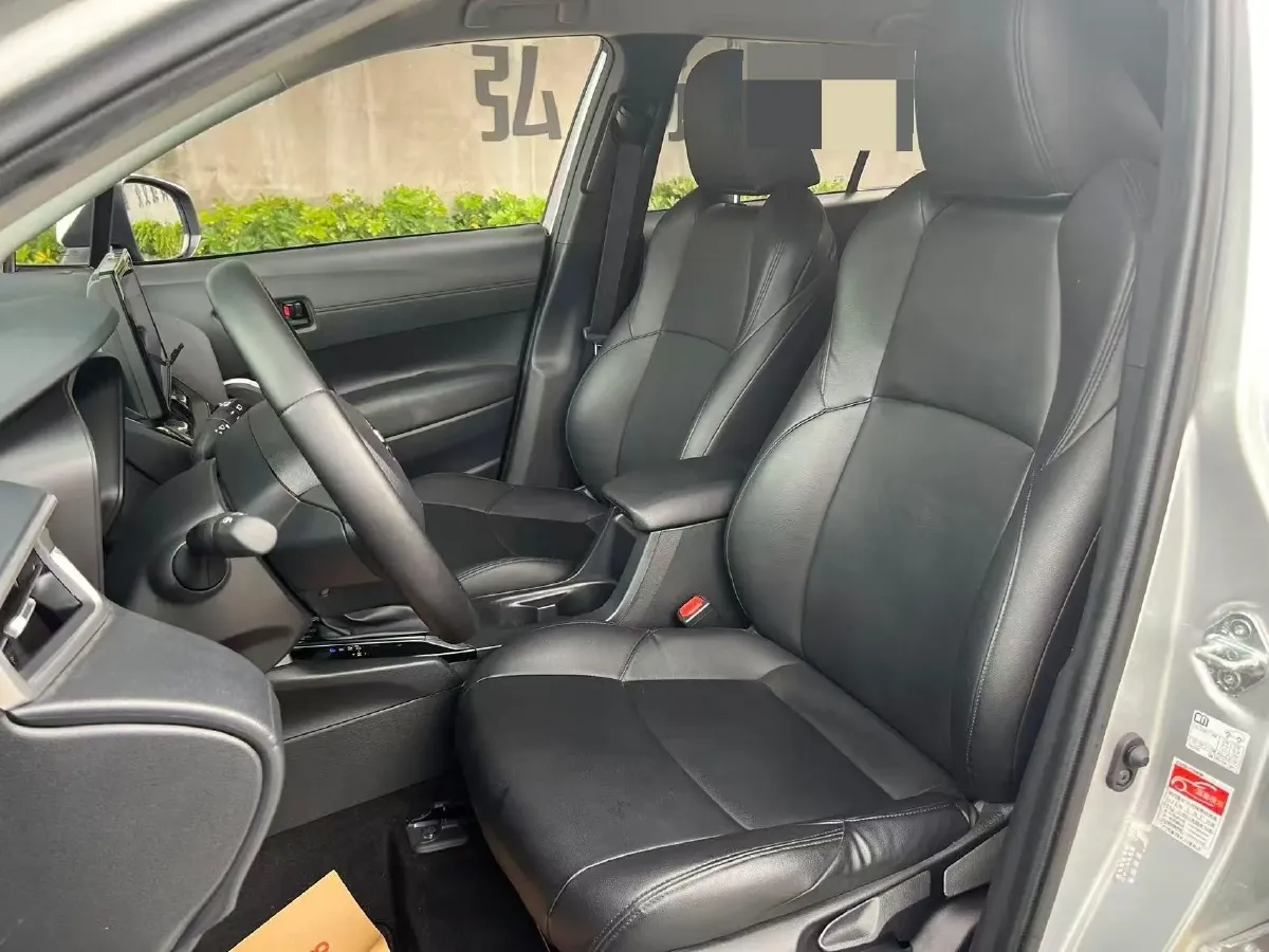 2023 Toyota Frontlander 2.0L 171HP L4 CVT,autocango,china used car exporter,china ev exporter,chinese used car exporter,chinese used ev exporter