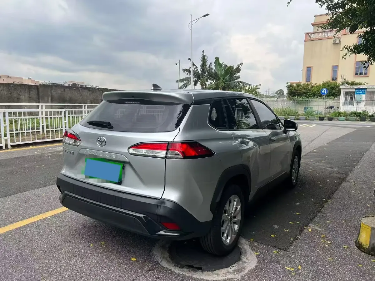 2023 Toyota Frontlander 2.0L 171HP L4 CVT,autocango,china used car exporter,china ev exporter,chinese used car exporter,chinese used ev exporter