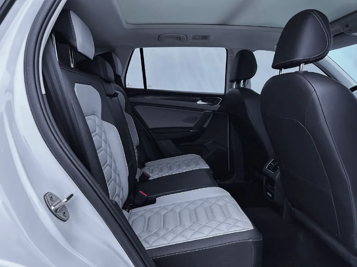 2023 Volkswagen Tayron 1.4T 150HP L4 7DCT,autocango,china used car exporter,china ev exporter,chinese used car exporter,chinese used ev exporter