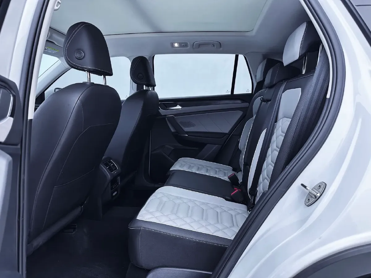 2023 Volkswagen Tayron 1.4T 150HP L4 7DCT,autocango,china used car exporter,china ev exporter,chinese used car exporter,chinese used ev exporter