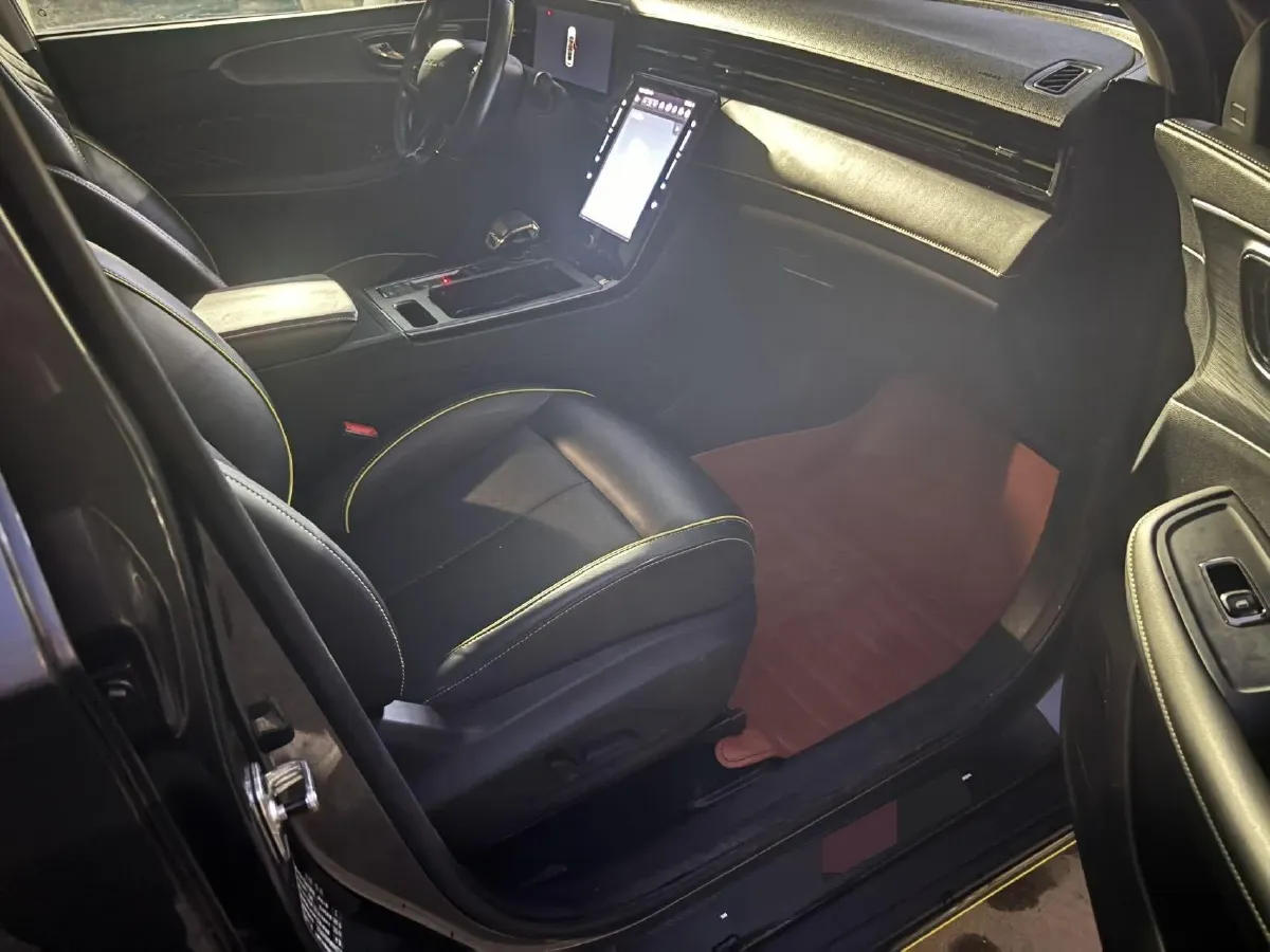 2021 Roewe RX5 1.5T 181HP L4 7DCT,autocango,china used car exporter,china ev exporter,chinese used car exporter,chinese used ev exporter