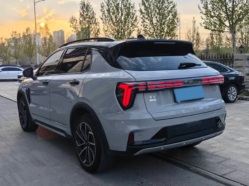 2022 Isuzu Mu-X 2.0T 220HP L4 8AT,autocango,china used car exporter,china ev exporter,chinese used car exporter,chinese used ev exporter