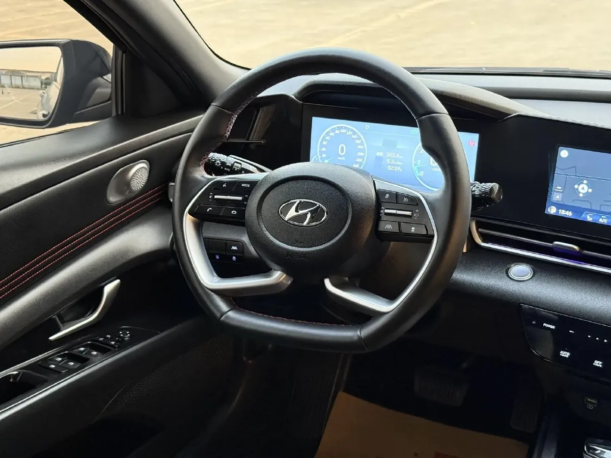 2022 Hyundai Elantra 1.5L 115HP L4 CVT,autocango,china used car exporter,china ev exporter,chinese used car exporter,chinese used ev exporter