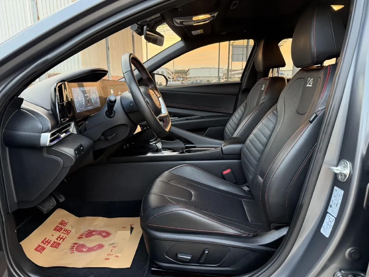 2022 Hyundai Elantra 1.5L 115HP L4 CVT,autocango,china used car exporter,china ev exporter,chinese used car exporter,chinese used ev exporter