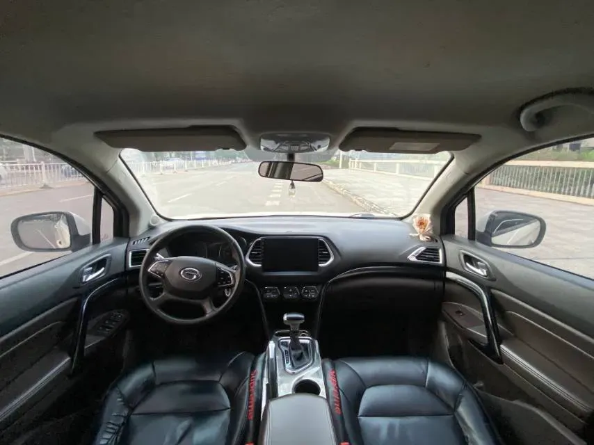 2017 GAC Trumpchi GS4 1.3T 137HP L4 7DCT,autocango,china used car exporter,china ev exporter,chinese used car exporter,chinese used ev exporter