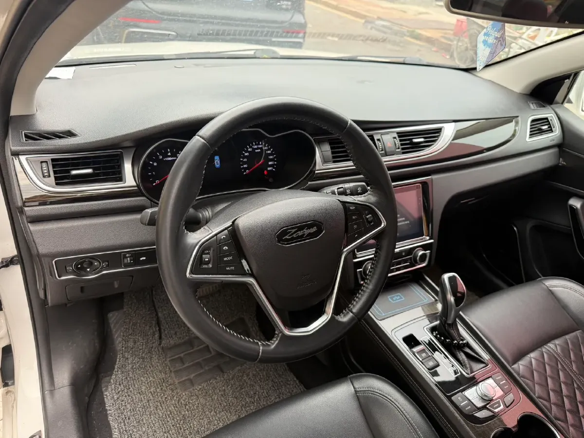 2017 Zotye Z560 1.5T 150HP L4 CVT,autocango,china used car exporter,china ev exporter,chinese used car exporter,chinese used ev exporter