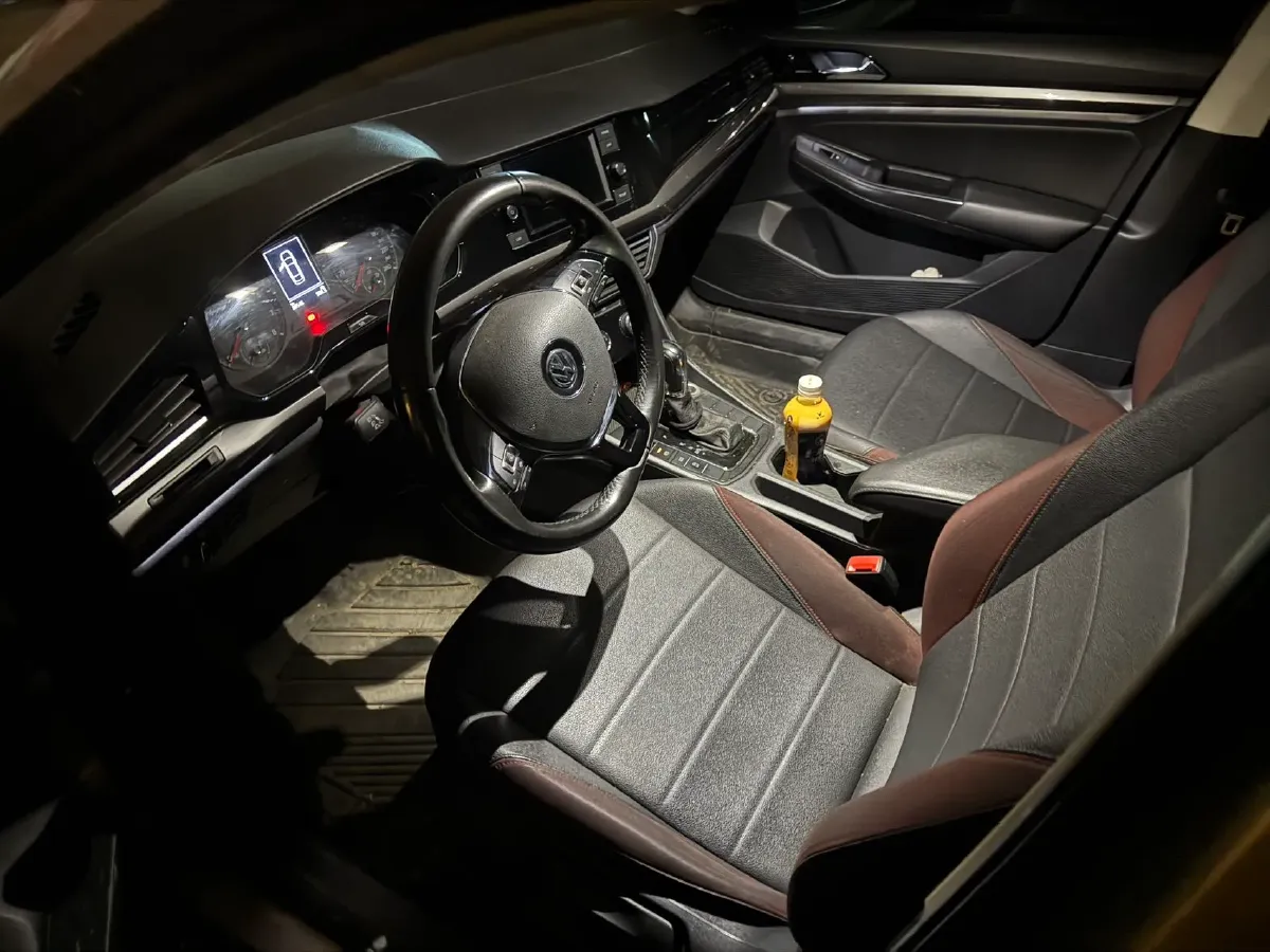 2019 MAXUS T60 2.0T 218HP L4 6AT,autocango,china used car exporter,china ev exporter,chinese used car exporter,chinese used ev exporter