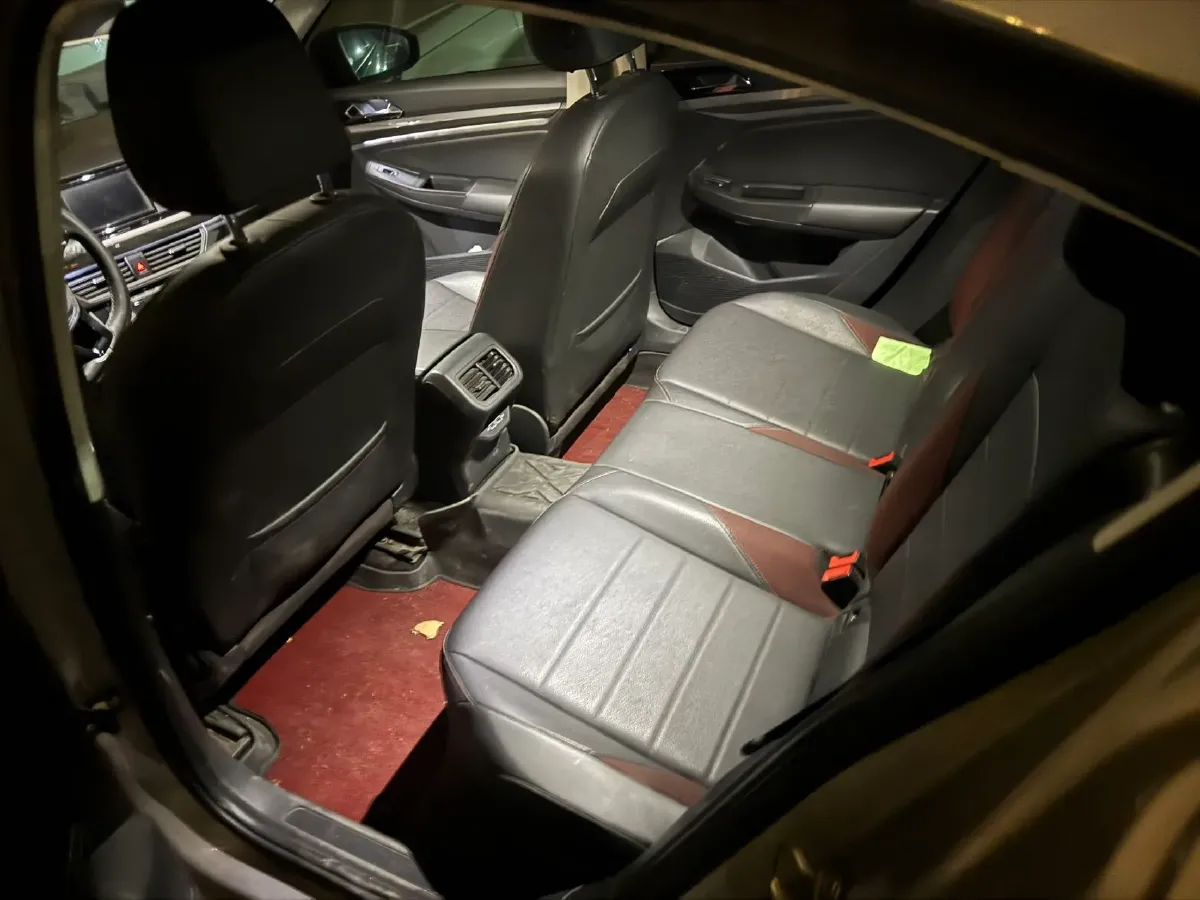 2019 MAXUS T60 2.0T 218HP L4 6AT,autocango,china used car exporter,china ev exporter,chinese used car exporter,chinese used ev exporter