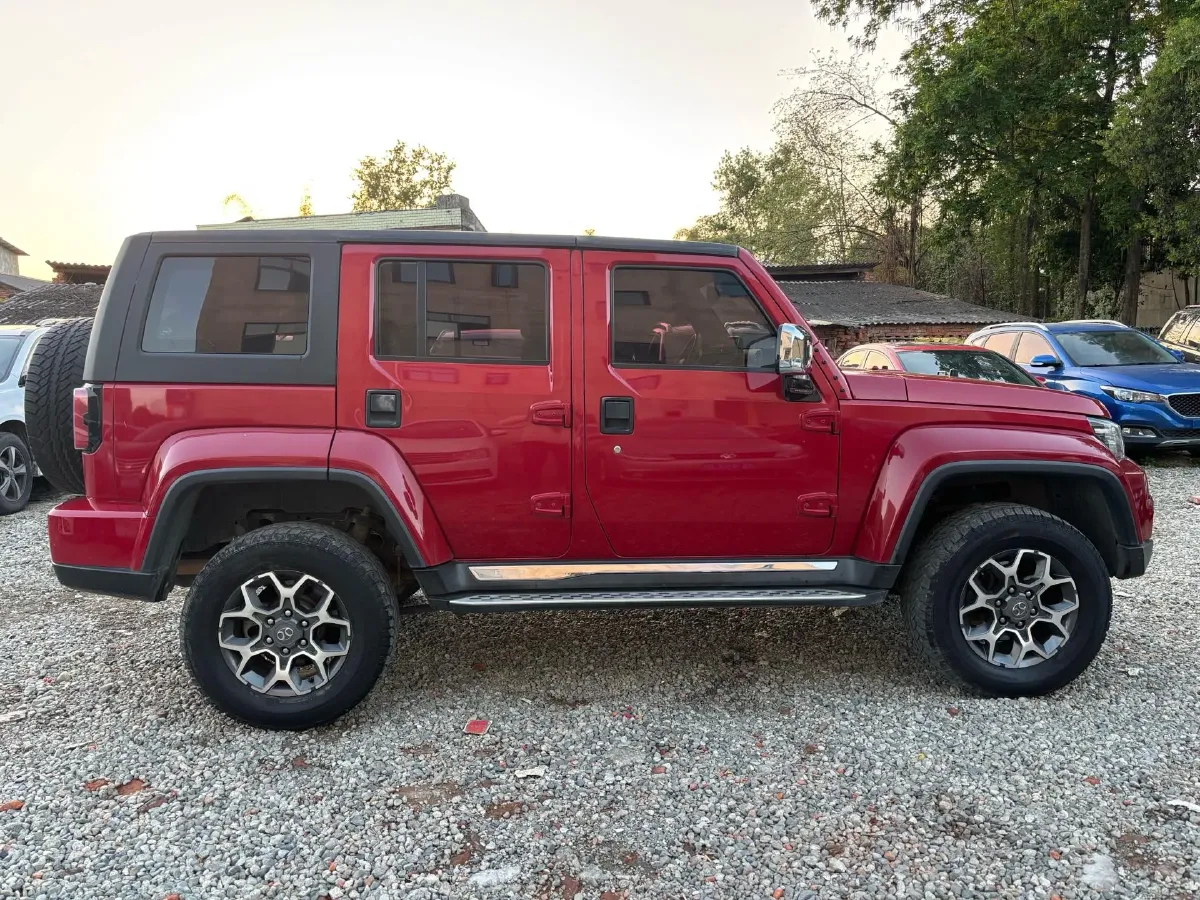 2018 Beijing BJ40 2.3T 250HP L4 6AT,autocango,china used car exporter,china ev exporter,chinese used car exporter,chinese used ev exporter