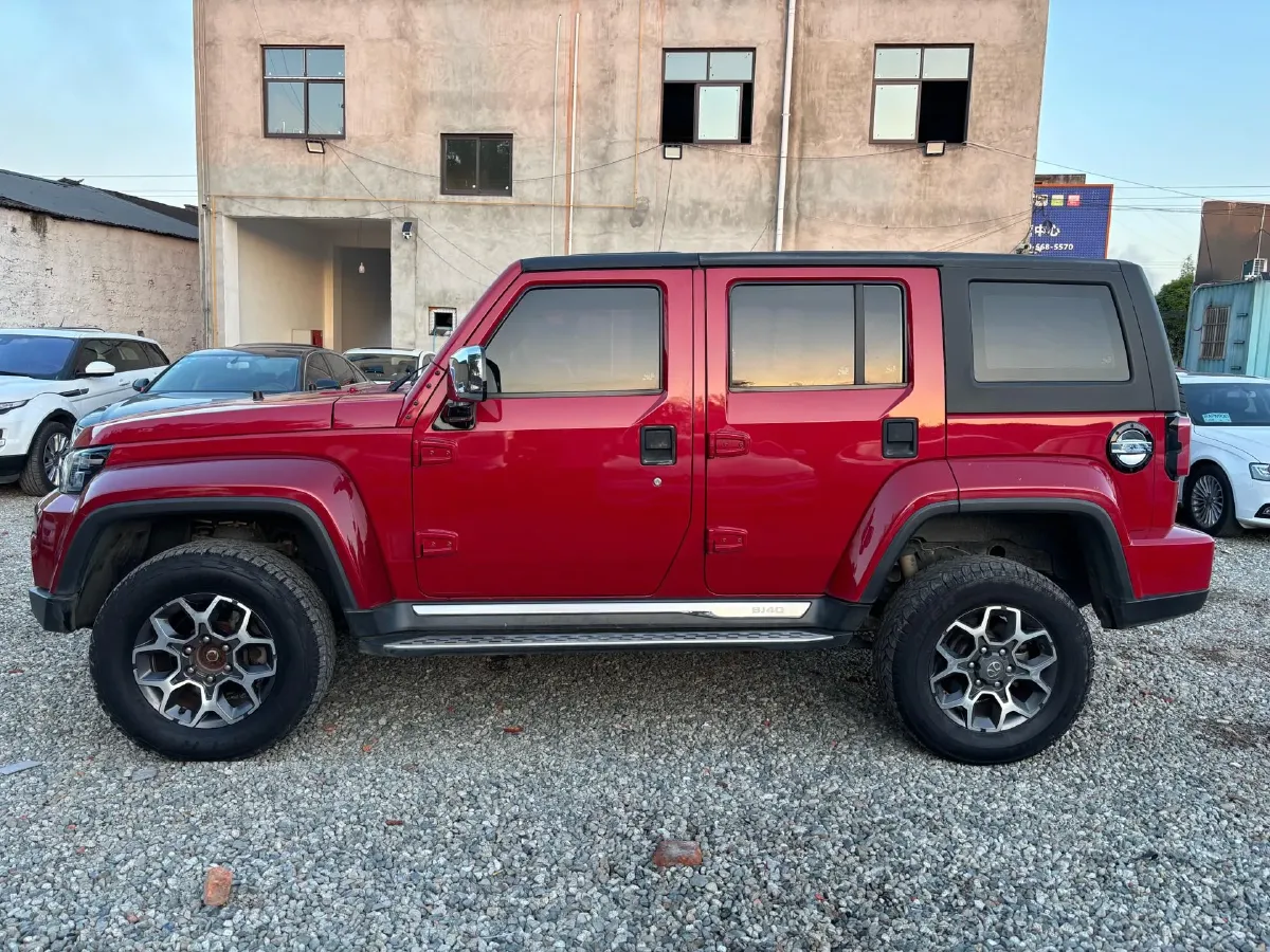 2018 Beijing BJ40 2.3T 250HP L4 6AT,autocango,china used car exporter,china ev exporter,chinese used car exporter,chinese used ev exporter