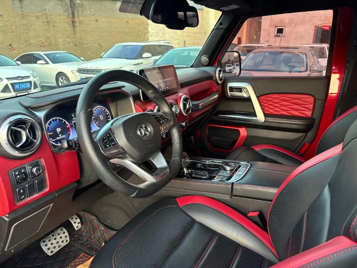 2018 Beijing BJ40 2.3T 250HP L4 6AT,autocango,china used car exporter,china ev exporter,chinese used car exporter,chinese used ev exporter