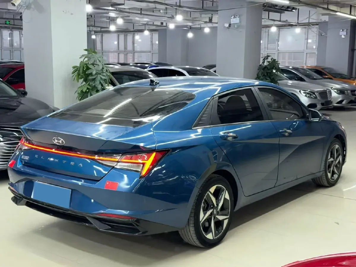 2021 Hyundai Elantra 1.5L 115HP L4 CVT,autocango,china used car exporter,china ev exporter,chinese used car exporter,chinese used ev exporter