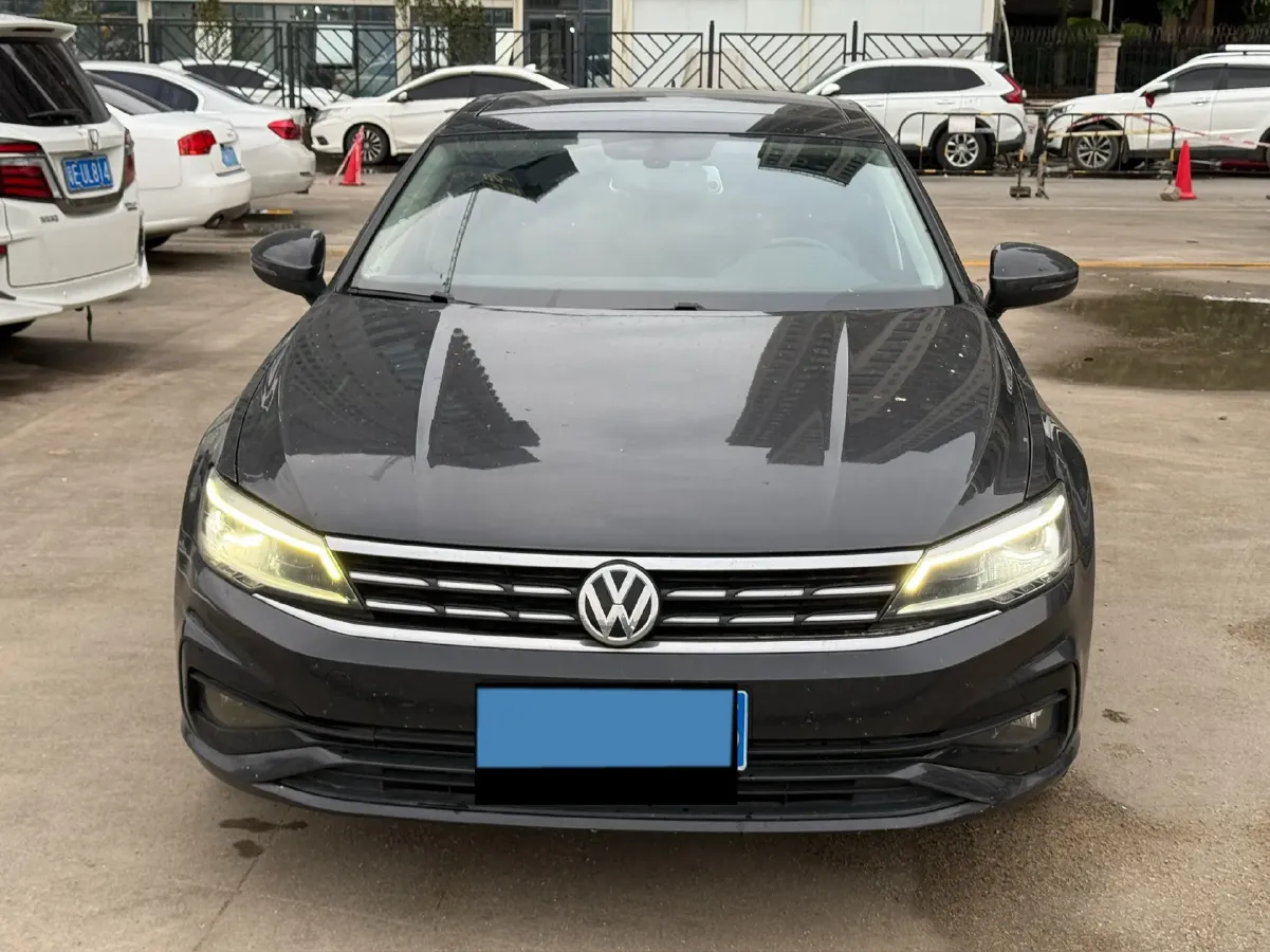 2021 Volkswagen Lamando 1.4T 150HP L4 7DCT,autocango,china used car exporter,china ev exporter,chinese used car exporter,chinese used ev exporter